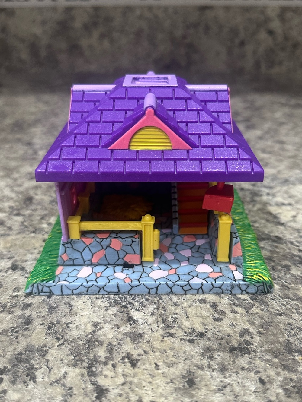 1998 Polly Pocket Pollyville Pony Ride Stables Breyer Bluebird Playset Vintage